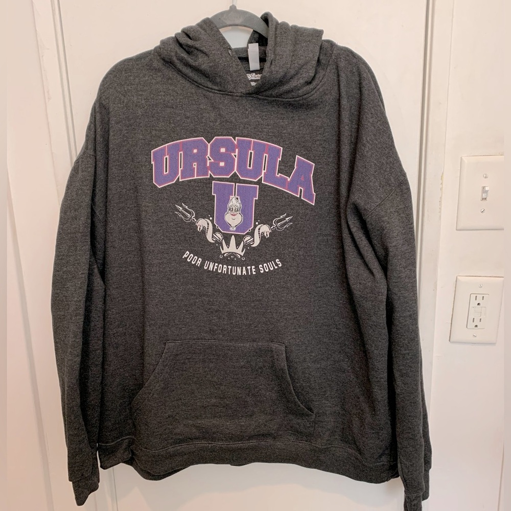 🐙 Ursula hoodie